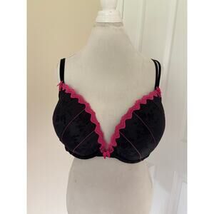 Cacique 44DD Black and Hot Pink Lace Bra Plunge